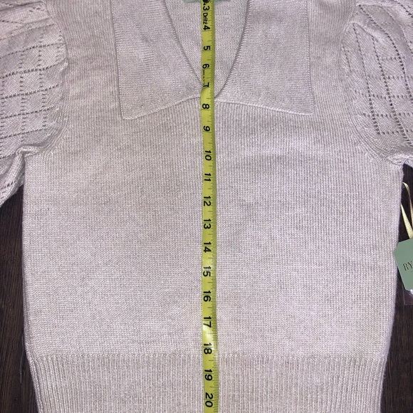 NWT Sweater crop puffy sleeves lace v neck collar, Ryegrass - Picture 9 of 10